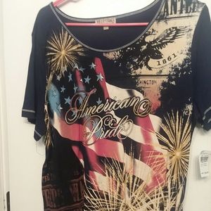 Ladies Patriotic blouse NWT